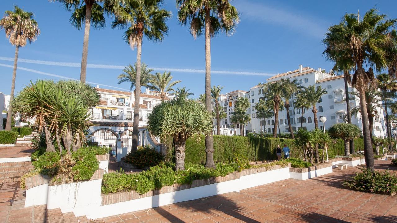 Marina Real 124 Apartment Manilva Exterior photo