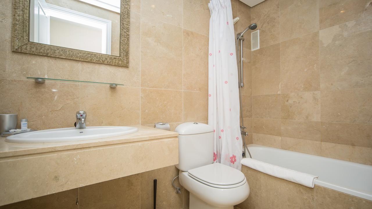 Marina Real 124 Apartment Manilva Exterior photo