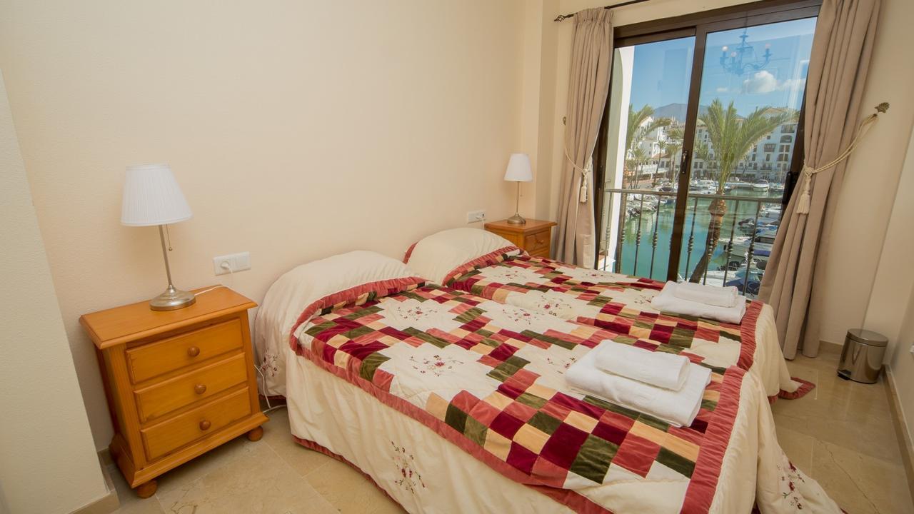 Marina Real 124 Apartment Manilva Exterior photo